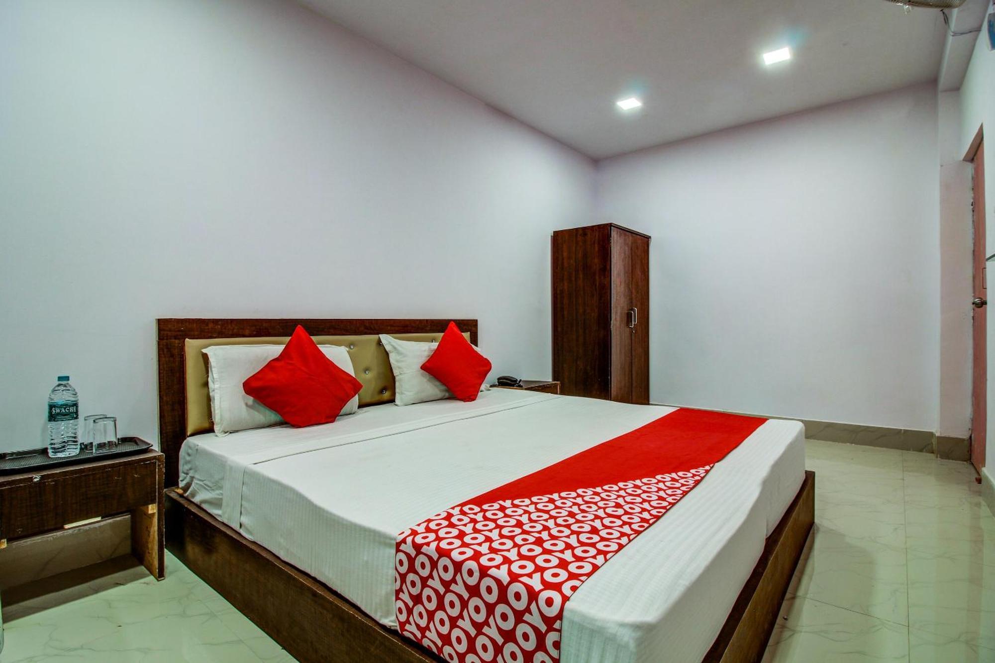 Oyo Flagship Spc & Span Hotel Dzsamsedpur Kültér fotó