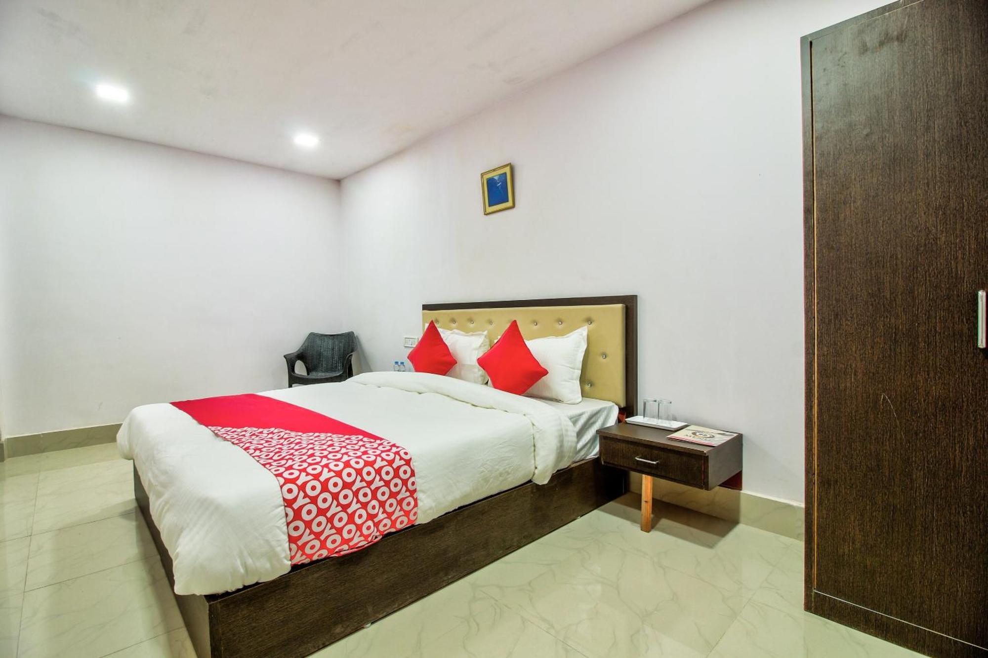 Oyo Flagship Spc & Span Hotel Dzsamsedpur Kültér fotó