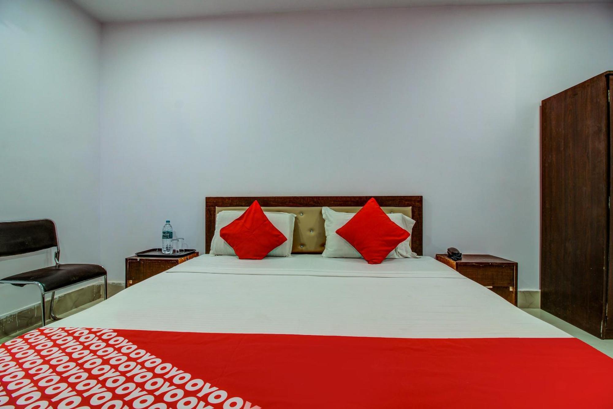 Oyo Flagship Spc & Span Hotel Dzsamsedpur Kültér fotó